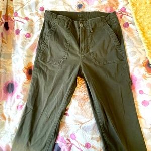 Naomi High Rise
Fab Ab Utility
Straight Leg